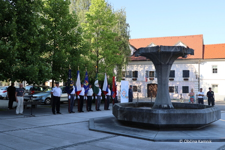 Trg talcev kraj spomina, ki ga čas ne more izbrisati.jpg