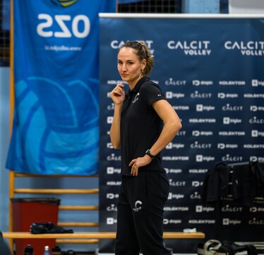 Rozman in Ožegovićeva ostajata na klopi Calcit Volleyja