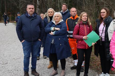 Z zasaditvijo dreves smo uradno odprli kolesarsko povezavo Kamnik–Godič (9)